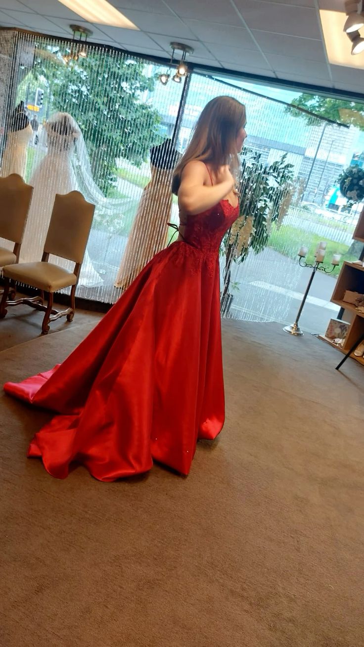 Modest Ball Gown Spaghetti Straps Red Backless Long Prom Dresses Evening Dress C3049