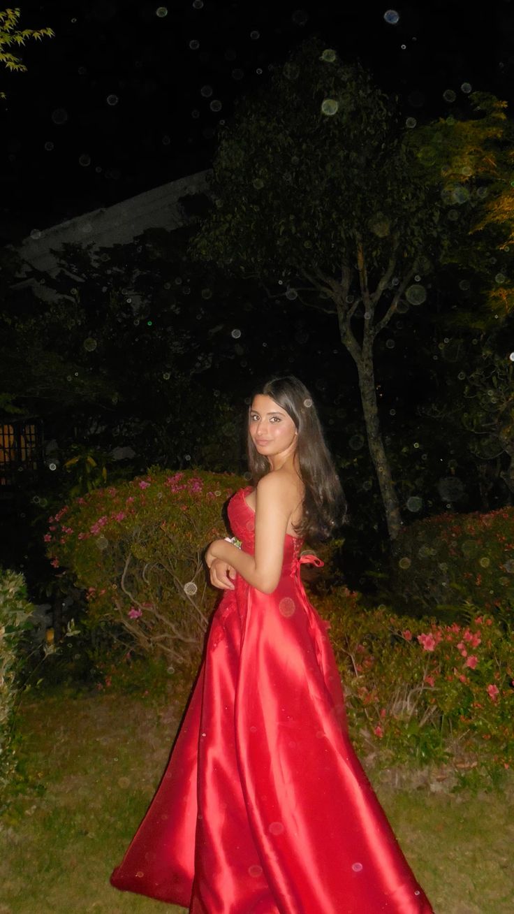 Modest Ball Gown Strapless Red Satin Long Prom Dresses Evening Dress C3050