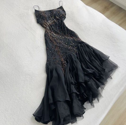 Robe de soirée longue en tulle noir à bretelles spaghetti style sirène vintage C3086