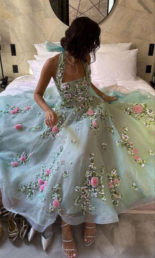 Halter Neck Flowers Embroidered Chiffon Prom Dress Green Party Dresses C3177