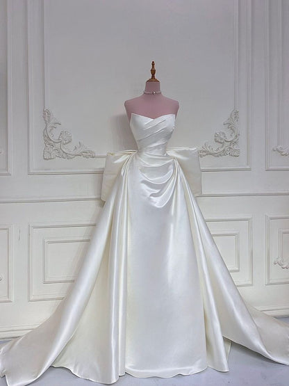 Chic Ball Gown Strapless Sleeveless White Satin Wedding Dresses With Ruffles C3193