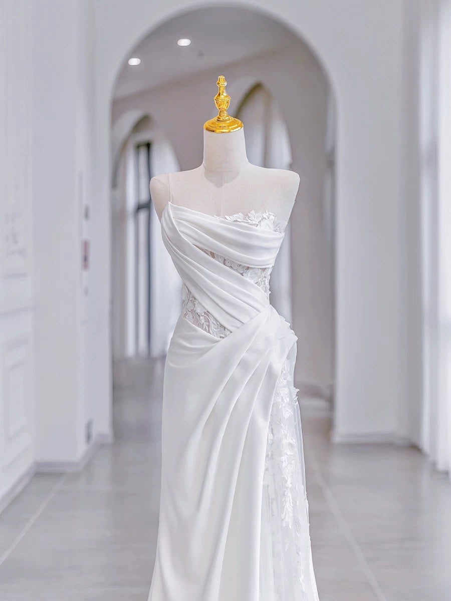 Chic Sheath Strapless Sleeveless White Satin Wedding Dresses With Ruffles C3216