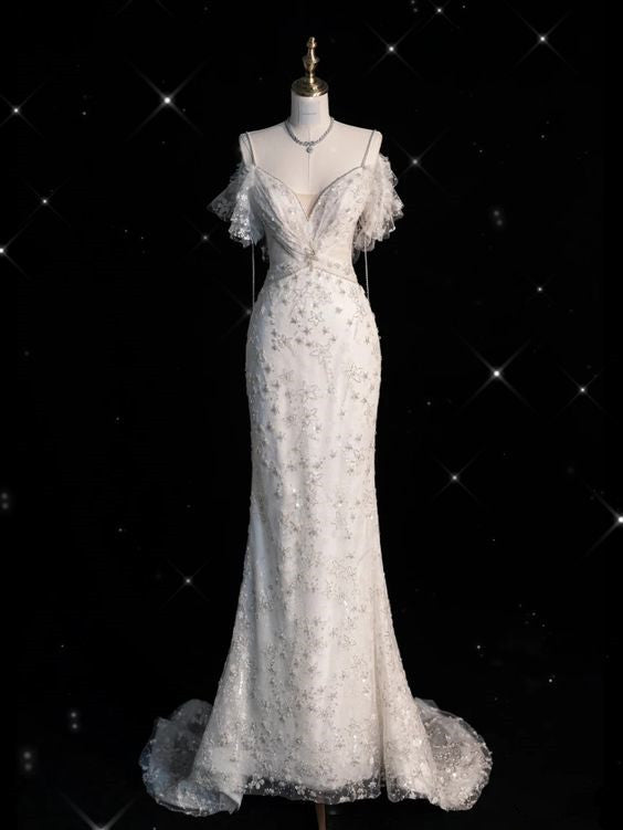 Robe de mariée sirène élégante en tulle, épaules dénudées, C323