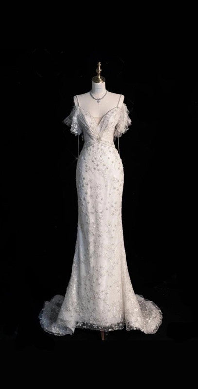 Robe de mariée sirène élégante en tulle, épaules dénudées, C323