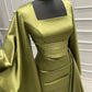 Robe de soirée longue en satin vert olive à encolure carrée et fourreau élégante avec volants C3368