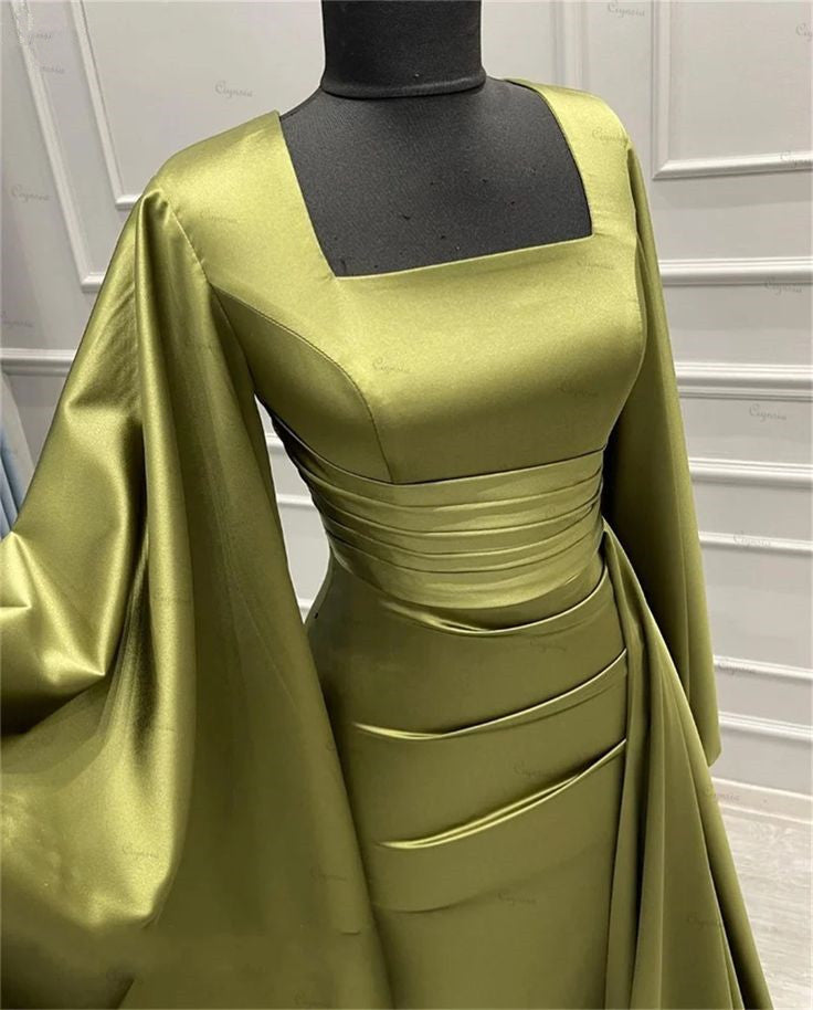 Robe de soirée longue en satin vert olive à encolure carrée et fourreau élégante avec volants C3368