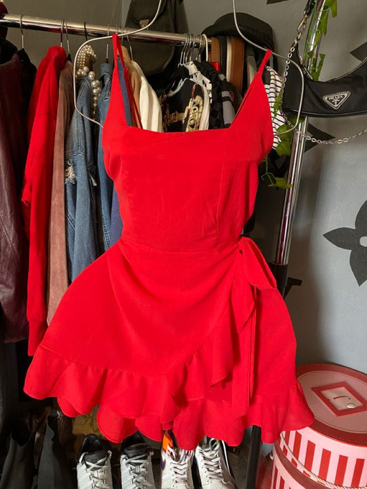 Robe de soirée courte en mousseline de soie rouge pour 18e anniversaire, coupe A, à volants, mini robe d'anniversaire C3418