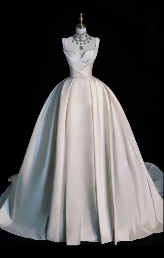 Elegant Ball Gown Satin Long White Wedding Dresses CC344