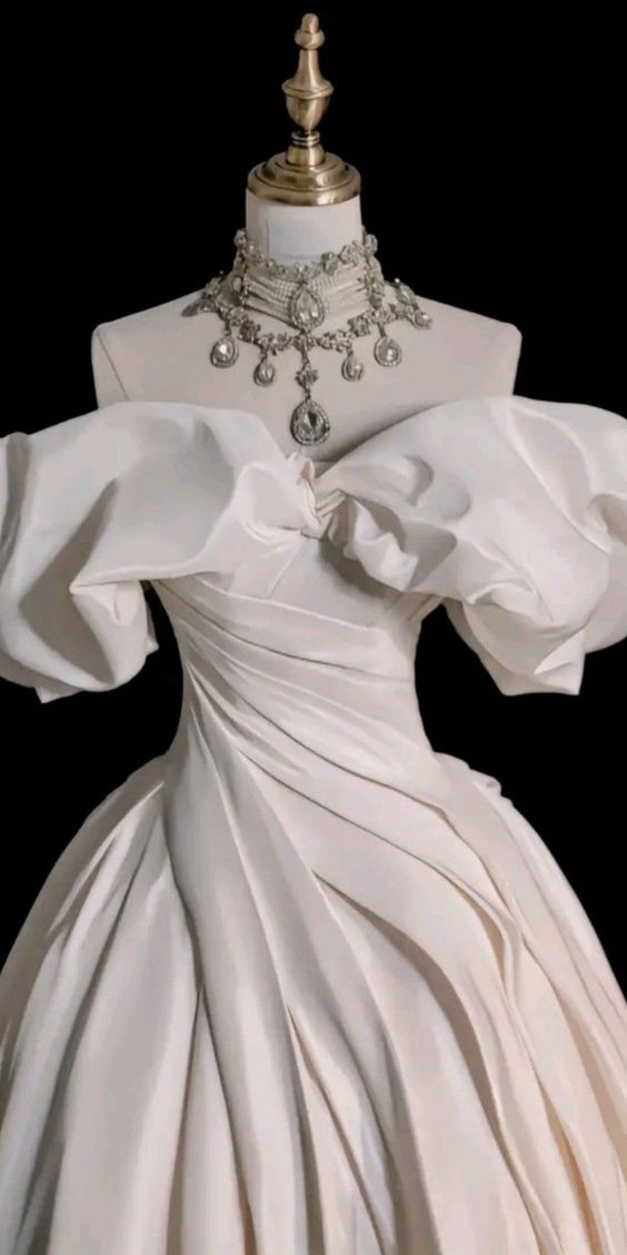 Robe de bal élégante en Satin, épaules dénudées, longues robes de mariée blanches CC345