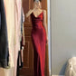 Robe de bal longue en satin bordeaux à bretelles spaghetti et jolie sirène C3603