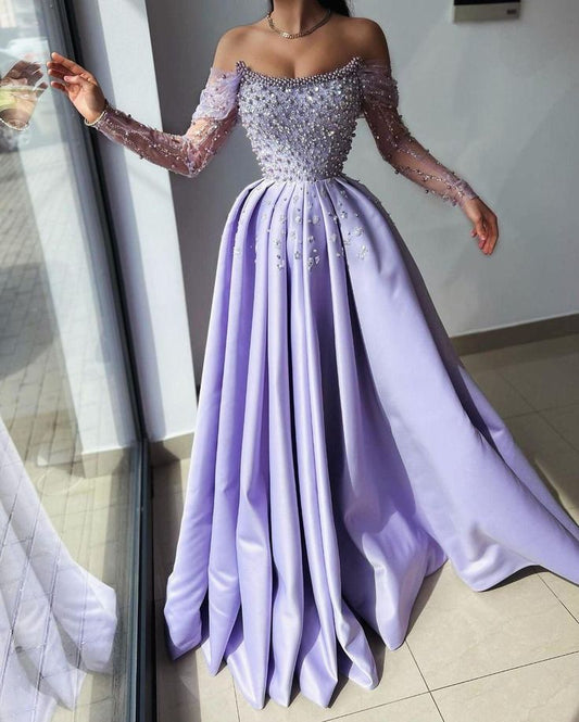 Jolie robe de soirée en satin lilas à épaules dénudées avec perles C3680