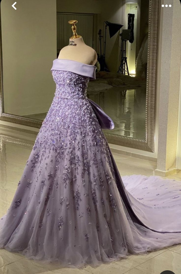 Pretty Ball Gown Strapless Lilac Tulle Long Evening Dress Prom Dresses With Flowers C3692