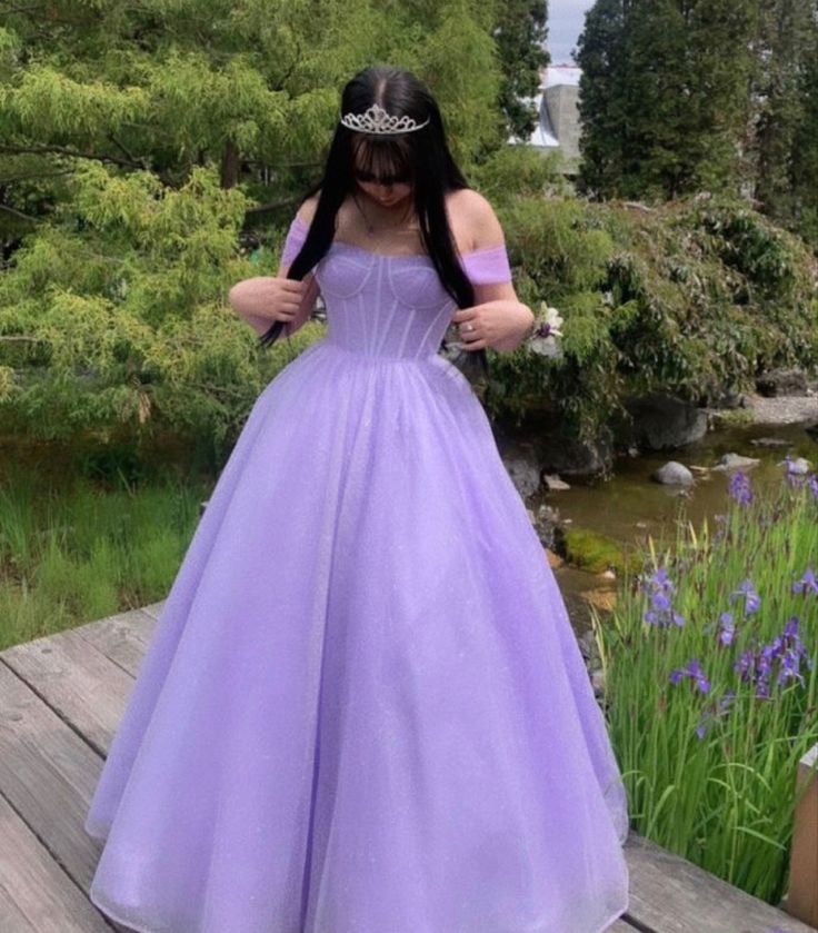 Robe de soirée longue à paillettes lilas à épaules dénudées et jolie ligne A C3710