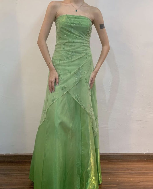 Robe de soirée longue en tulle vert à volants et sans bretelles, jolie robe trapèze C3725