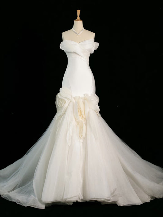 Chic Mermaid Strapless Sleeveless White Satin Wedding Dresses With Ruffles C3742