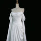 Robe de soirée longue en satin blanc à épaules dénudées et jolie ligne A C3761