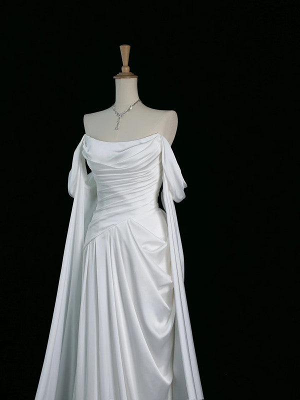 Robe de soirée longue en satin blanc à épaules dénudées et jolie ligne A C3761