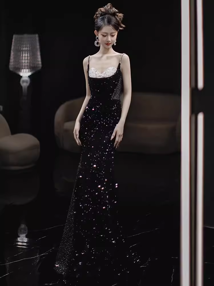 Robe de bal longue noire à bretelles sexy et paillettes C39