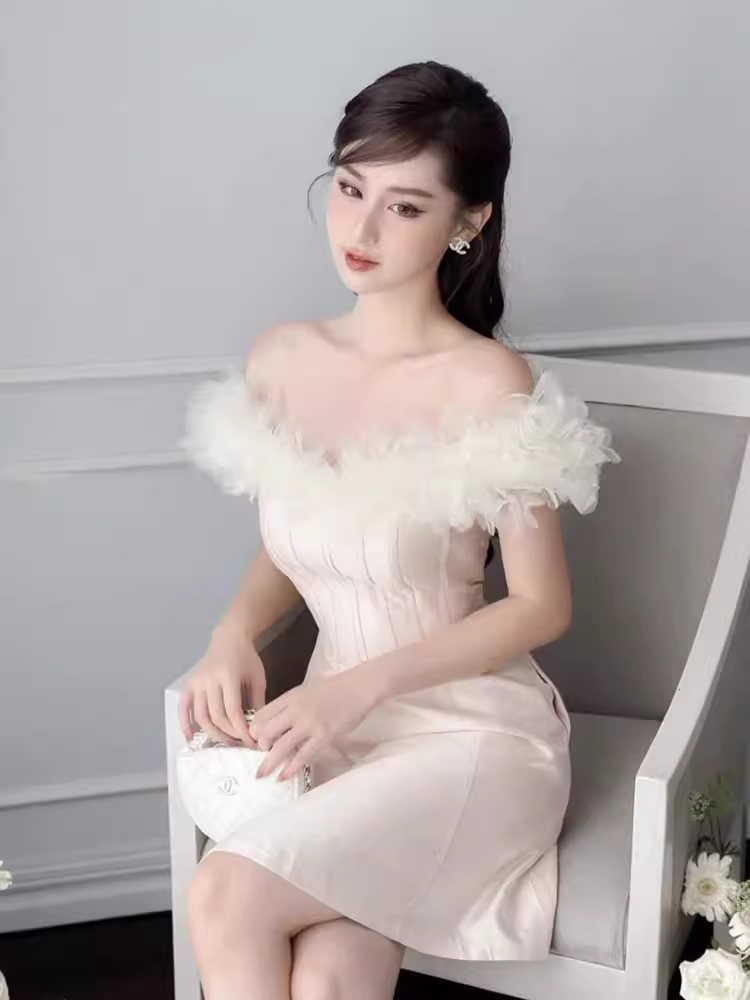 Robe trapèze Simple en Tulle, épaules dénudées, tenue courte d'anniversaire, robe de soirée C539