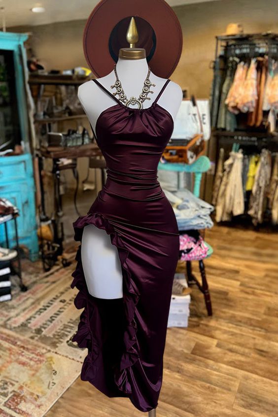 Robe de soirée courte et Chic, tenue de soirée, bordeaux, tenue d'anniversaire, à la mode, C748