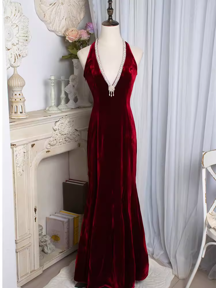 Vintage Mermaid Halter Sleeveless Velvet Burgundy Long Prom Dresses C81