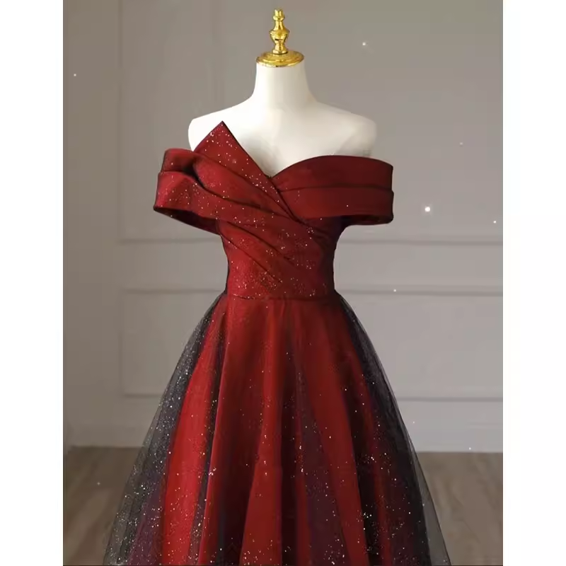 Robe de bal longue en tulle bordeaux, sexy, ligne A, épaules dénudées, C821