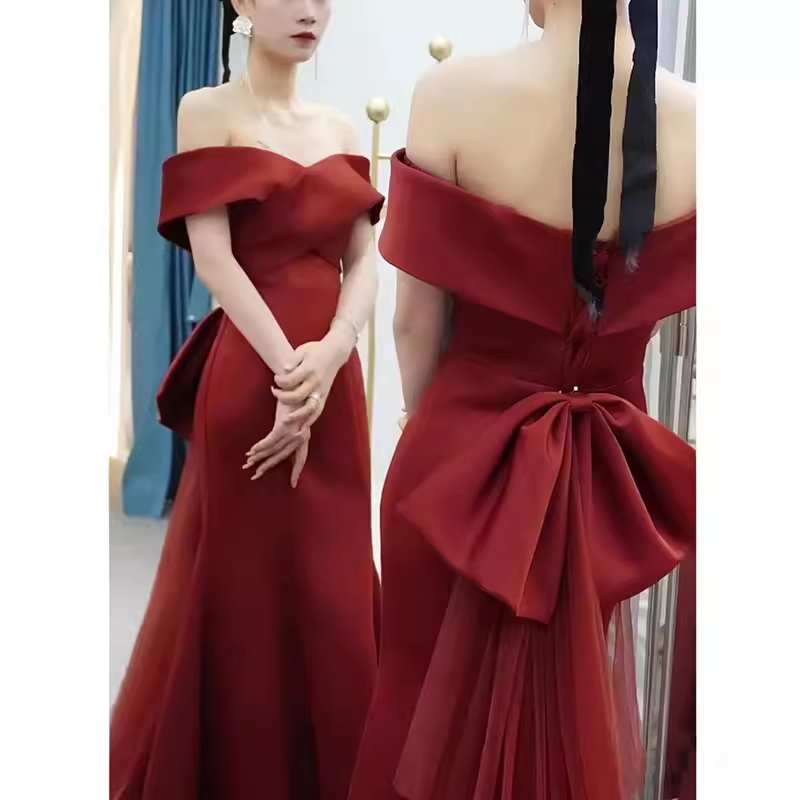 Robe de bal longue en Satin bordeaux, sexy, épaules dénudées, avec nœud papillon, C851