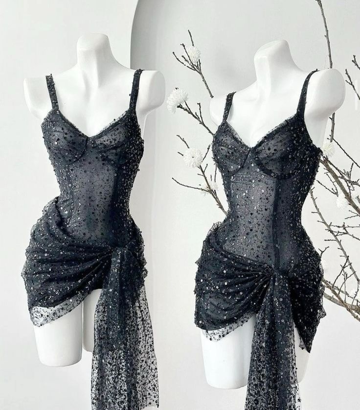 Mini robe de soirée en tulle noire, bretelles trapèze sexy, C905