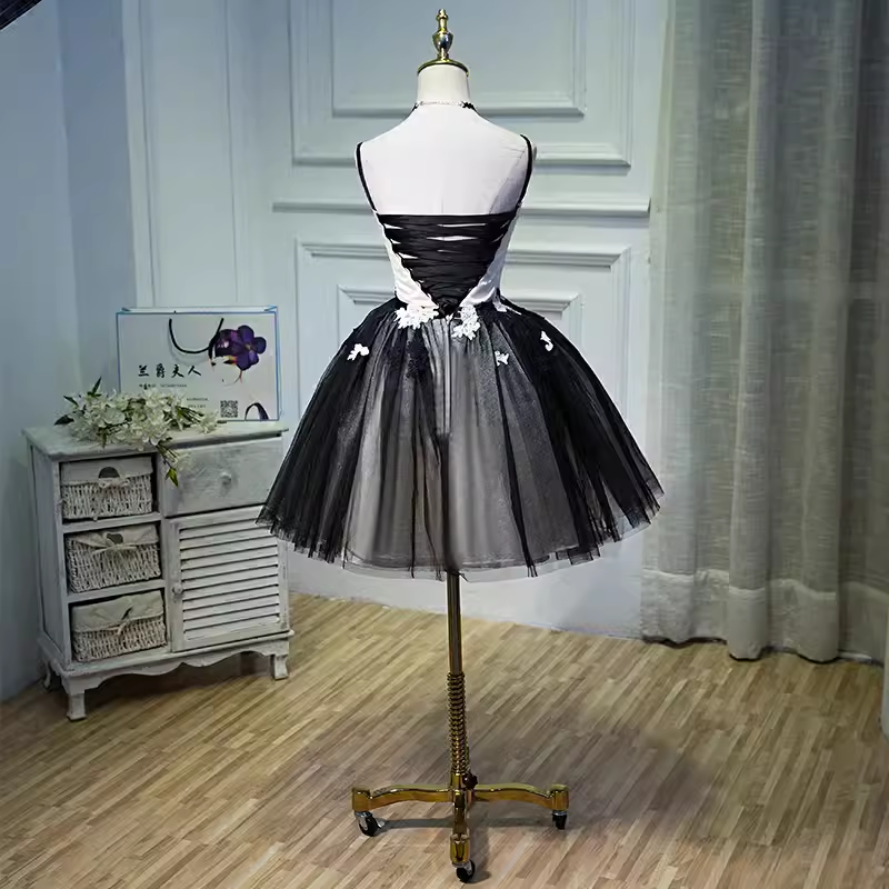 Vintage une ligne bretelles noir tenues d'anniversaire robe de soirée en Tulle C939