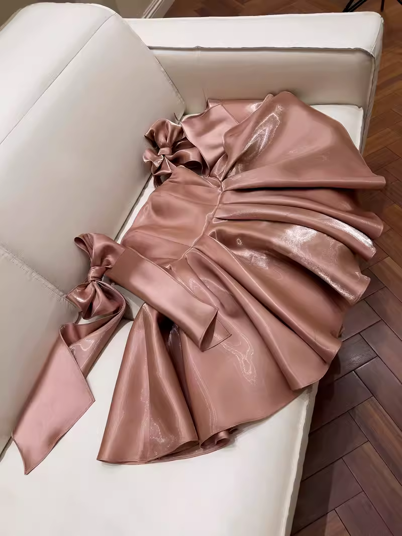 Sexy une ligne bretelles marron tenue d'anniversaire robes de soirée C956