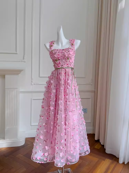 Jolie robe de bal longue en tulle rose à fleurs C963