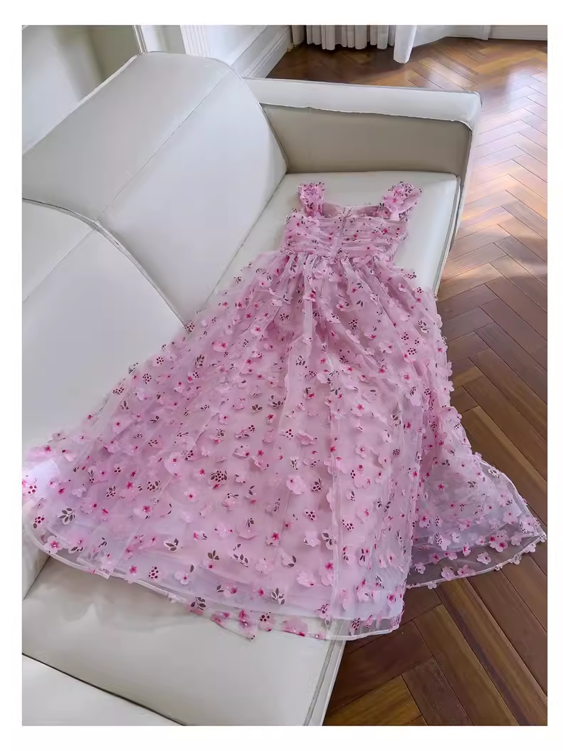 Jolie robe de bal longue en tulle rose à fleurs C963