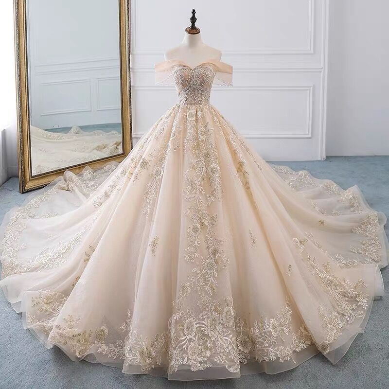 Luxury Ball Gown Off The Shoulder Lace Long Prom Dresses D067