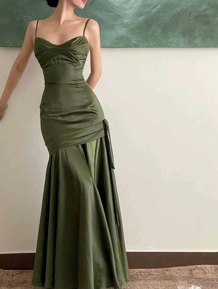 Sexy Mermaid Straps Green Party Dresses Satin Prom Dresses B531