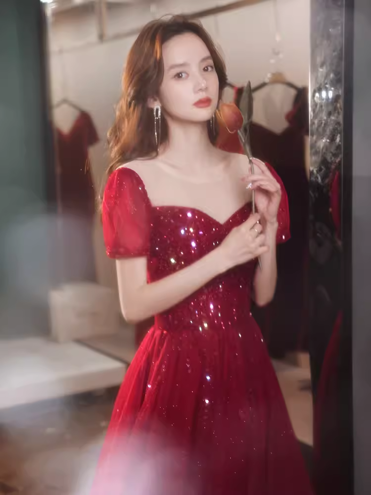 Robe de bal longue à paillettes bordeaux simple ligne A B666