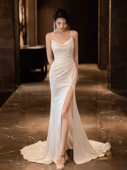 Robe de bal longue blanche à bretelles sexy et paillettes B676