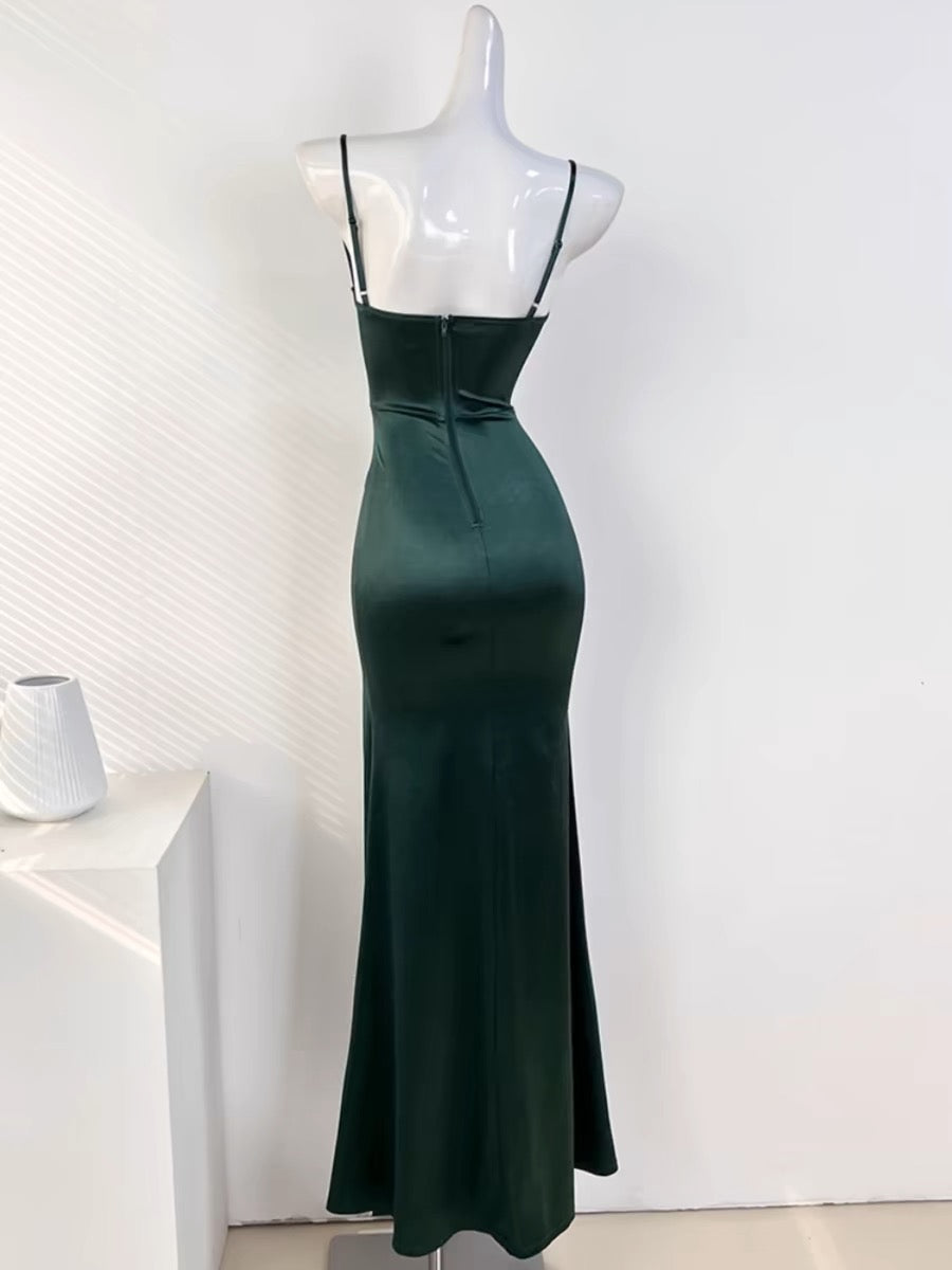 Sexy Mermaid Sleeveless Green Satin Long Prom Dress B345