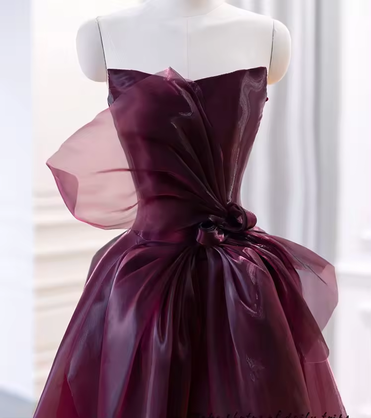 Robe de bal élégante sans bretelles en organza bordeaux longue robe de bal B503