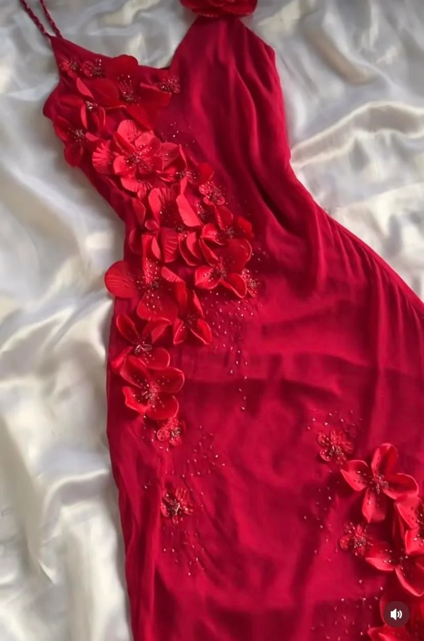 Robe de soirée en mousseline de soie rouge à bretelles spaghetti hautes et basses mignonnes S2511